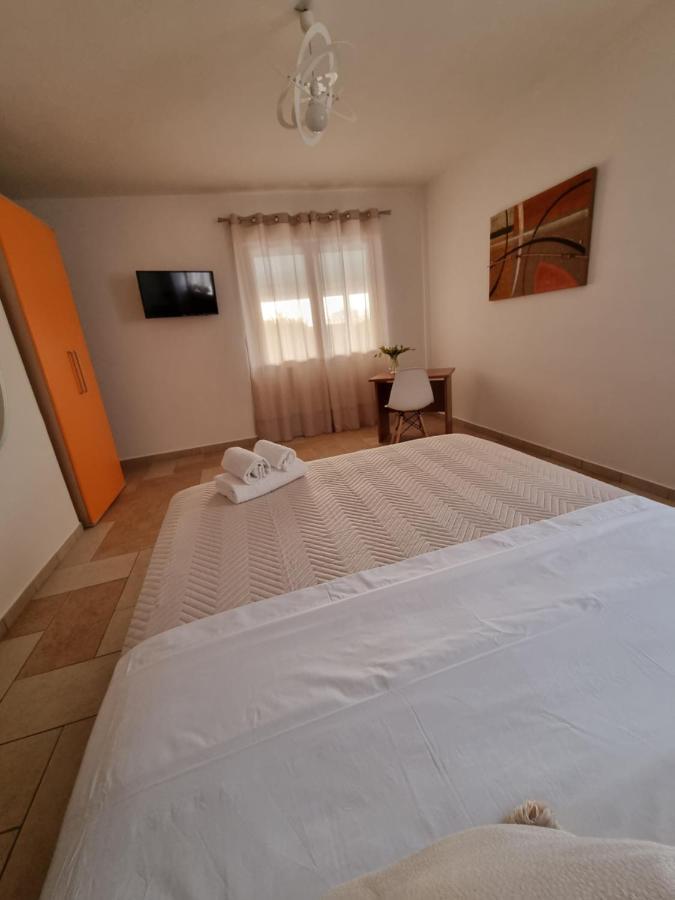 Villa Sweery Santa Maria a Vico Екстер'єр фото