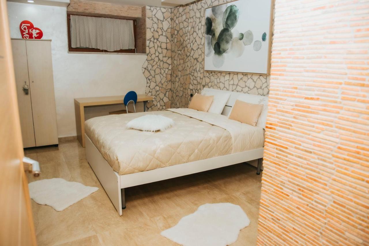 Villa Sweery Santa Maria a Vico Екстер'єр фото